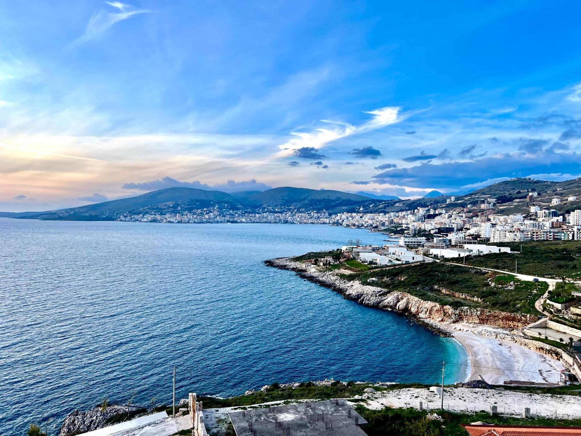 Redi'S Seaview Apartments Saranda Dış mekan fotoğraf