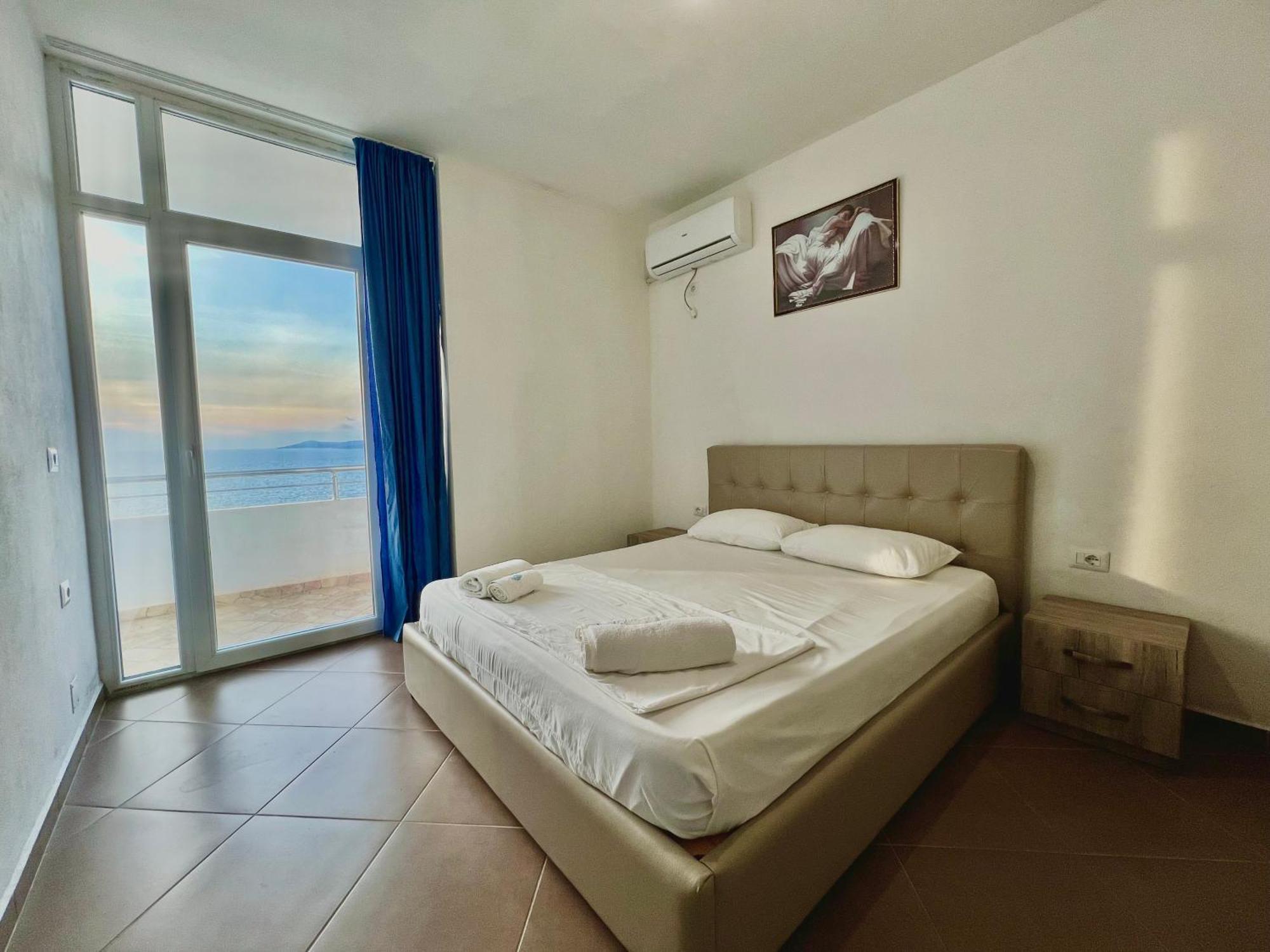 Redi'S Seaview Apartments Saranda Dış mekan fotoğraf