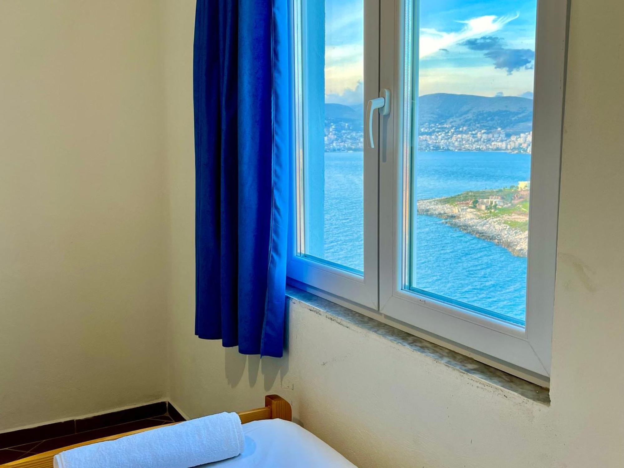 Redi'S Seaview Apartments Saranda Dış mekan fotoğraf
