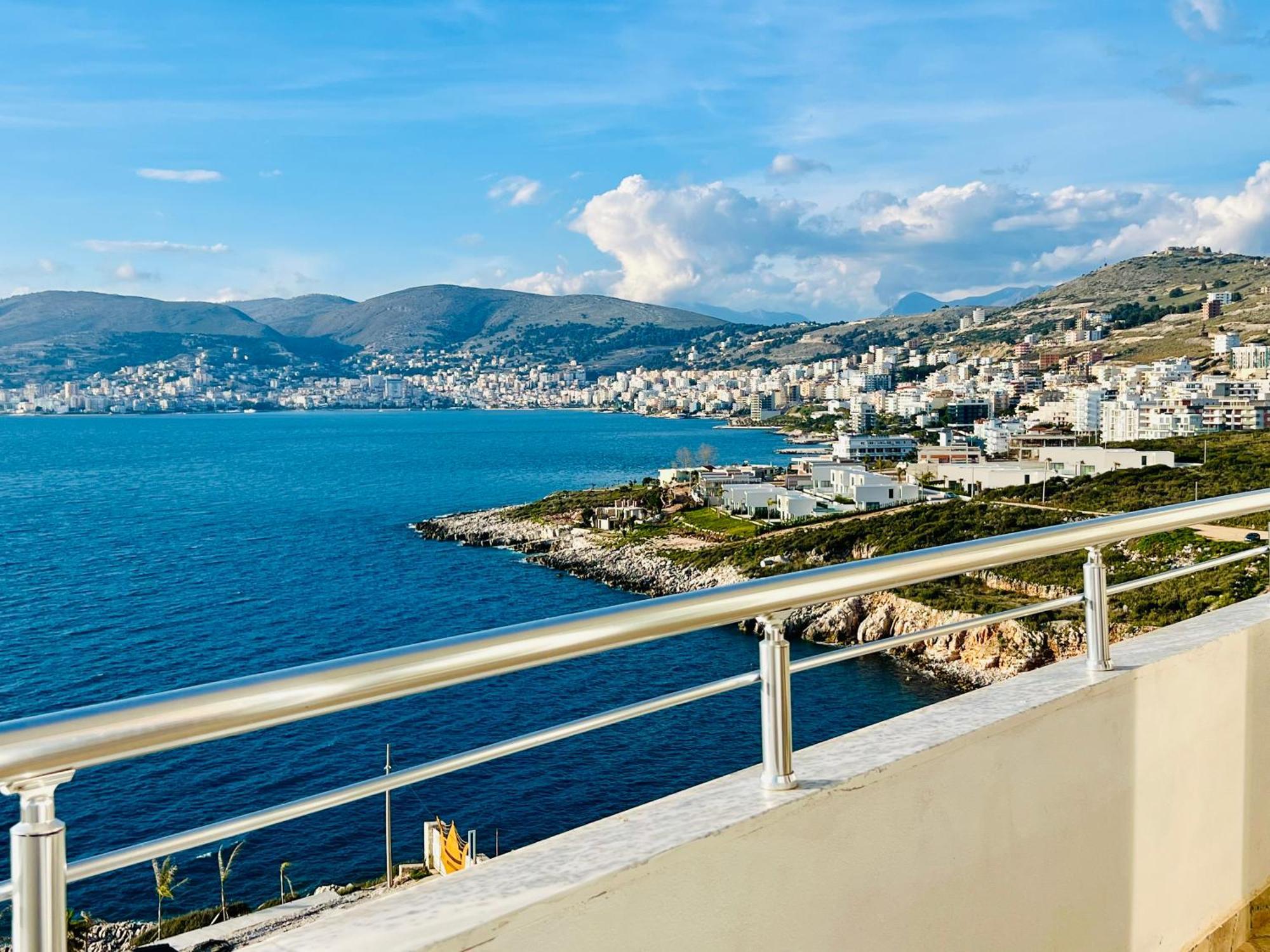 Redi'S Seaview Apartments Saranda Dış mekan fotoğraf