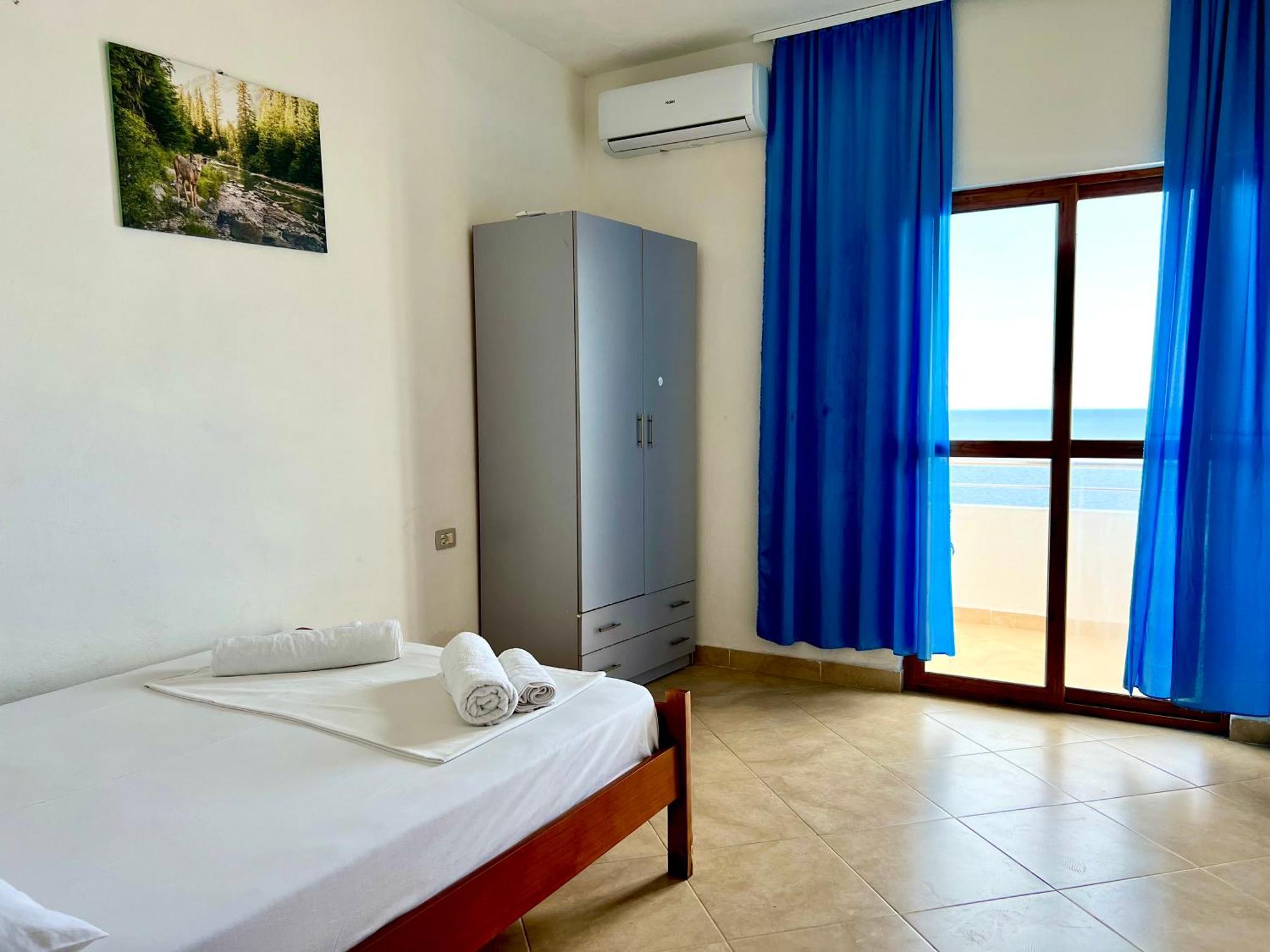 Redi'S Seaview Apartments Saranda Dış mekan fotoğraf